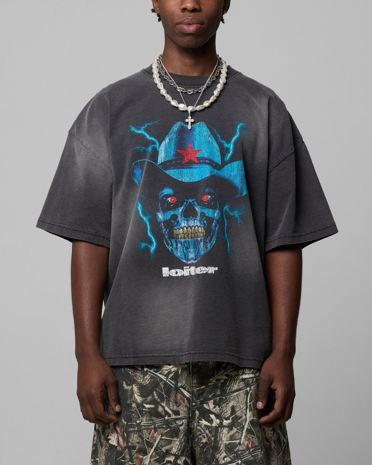 CHROME COWBOY TEE LOITER